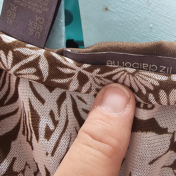 Liz Claiborne brown and white top XL - Picture 3 of 3